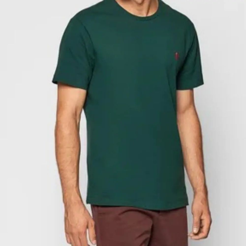 RALPH LAUREN T-SHIRT