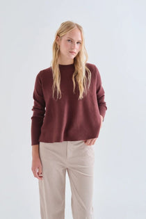 Maglione Compañia Fantástica donna marrone - dettaglio scollo