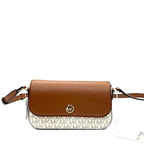 Acquista abbigliamento Borsa MICHAEL KORS Donna per il tuo stile sempre attuale.