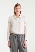 Acquista abbigliamento Camicia Compañia Fantástica Donna per il tuo stile sempre attuale.