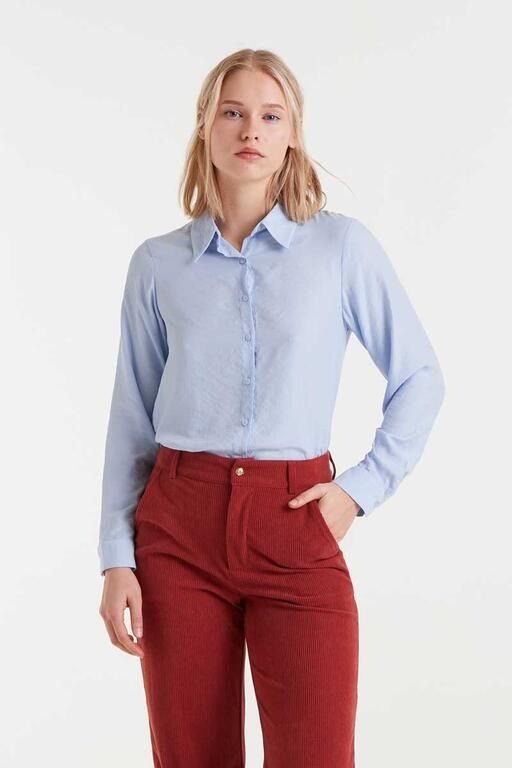 Acquista abbigliamento Camicia Compañia Fantástica Donna per il tuo stile sempre attuale.