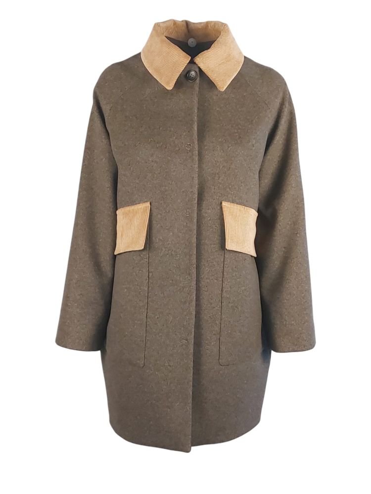 Acquista abbigliamento Cappotto GUTTHA Donna per il tuo stile sempre attuale. Immagine Principale