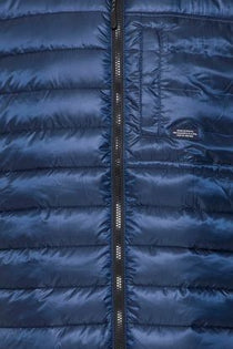 Acquista abbigliamento Giubbotto BLEND Uomo Smanicato per il tuo stile sempre attuale.