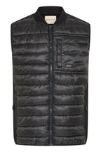 Acquista abbigliamento Giubbotto BLEND Uomo Smanicato per il tuo stile sempre attuale.