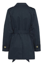 Acquista abbigliamento Giubbotto B.YOUNG Donna per il tuo stile sempre attuale.