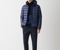 Acquista abbigliamento Giubbotto COLMAR Uomo per il tuo stile sempre attuale.
