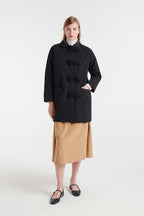 Acquista abbigliamento Giubbotto Compañia Fantástica Donna per il tuo stile sempre attuale.