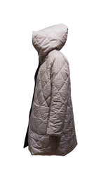 Acquista abbigliamento Giubbotto GUTTHA Donna per il tuo stile sempre attuale.