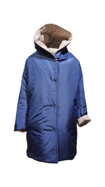 Acquista abbigliamento Giubbotto GUTTHA Donna per il tuo stile sempre attuale.