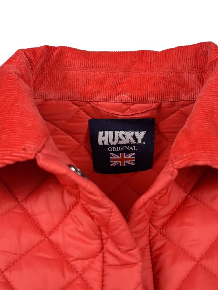 Acquista abbigliamento Giubbotto HUSKY Donna per il tuo stile sempre attuale.