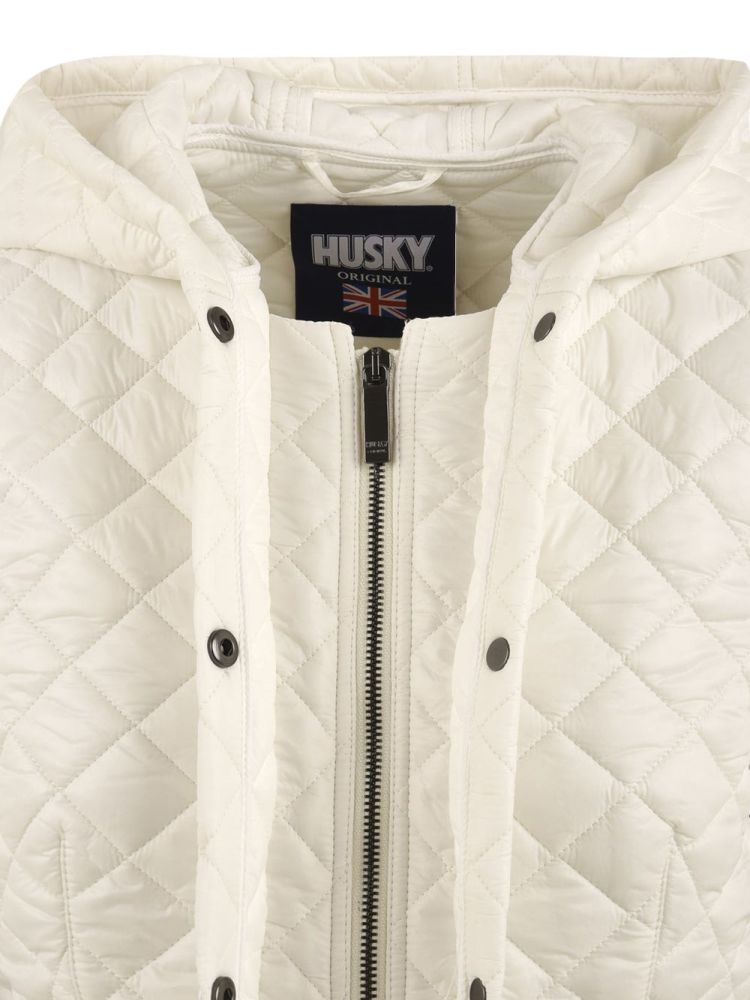 Acquista abbigliamento Giubbotto HUSKY Donna per il tuo stile sempre attuale.