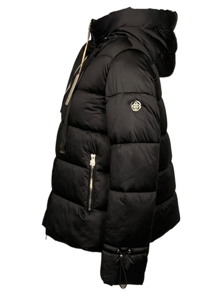 Acquista abbigliamento Giubbotto MARK UP Donna per il tuo stile sempre attuale.