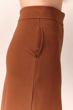 Acquista abbigliamento Gonna WHITE WISE Donna per il tuo stile sempre attuale.