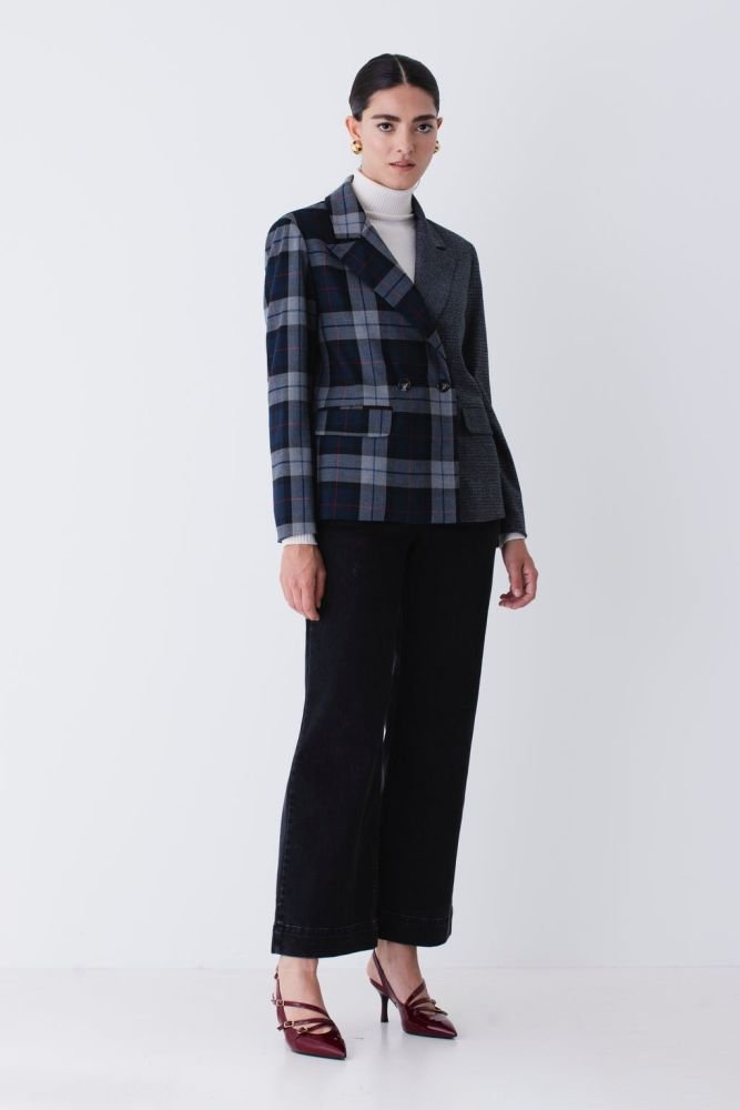 Acquista abbigliamento Jeans TALCO Donna per il tuo stile sempre attuale.