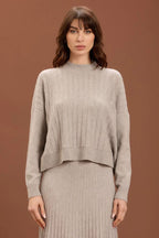 Acquista abbigliamento Maglia TAKE TWO Donna per il tuo stile sempre attuale.