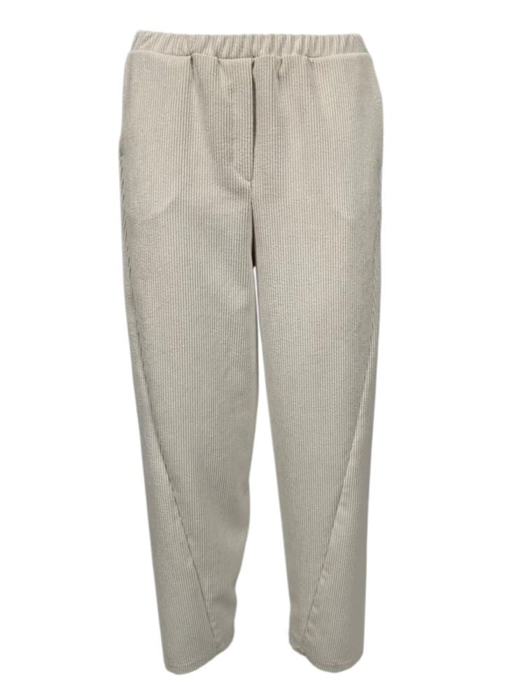 Acquista abbigliamento Pantalone TDD Donna per il tuo stile sempre attuale.