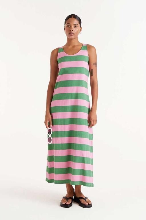 Acquista abbigliamento Abito Compañia Fantástica Donna per il tuo stile sempre attuale.