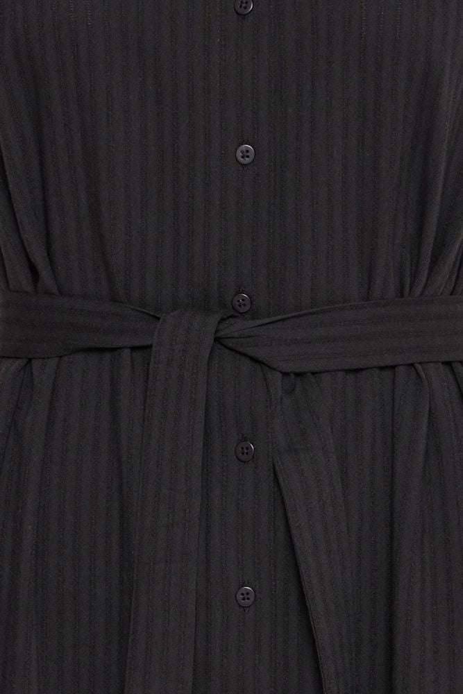 Acquista abbigliamento Abito ICHI 20122863 per il tuo stile sempre attuale.