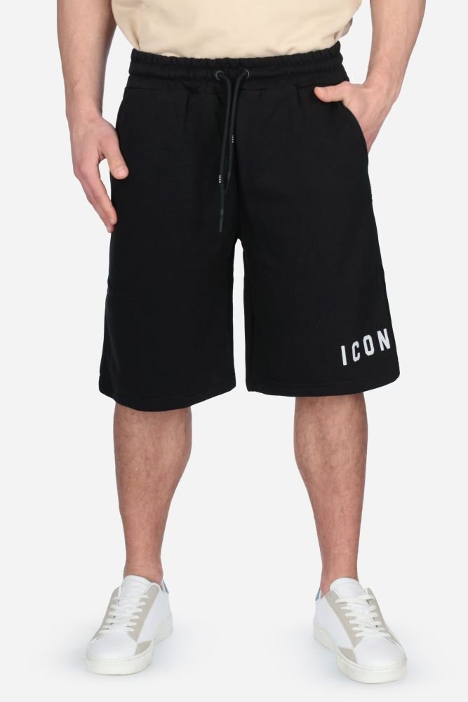 Acquista abbigliamento Bermuda ICON Uomo per il tuo stile sempre attuale.