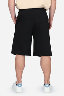 Acquista abbigliamento Bermuda ICON Uomo per il tuo stile sempre attuale.