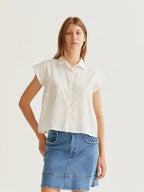 Acquista abbigliamento Camicia Compañia Fantástica 61C43031 per il tuo stile sempre attuale.