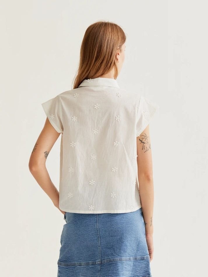 Acquista abbigliamento Camicia Compañia Fantástica 61C43031 per il tuo stile sempre attuale.