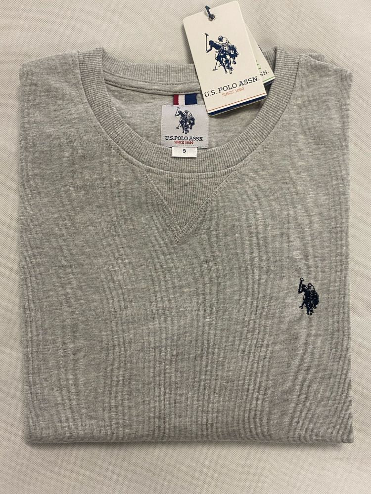 Acquista abbigliamento Felpa U.S. POLO 52088 per il tuo stile sempre attuale.