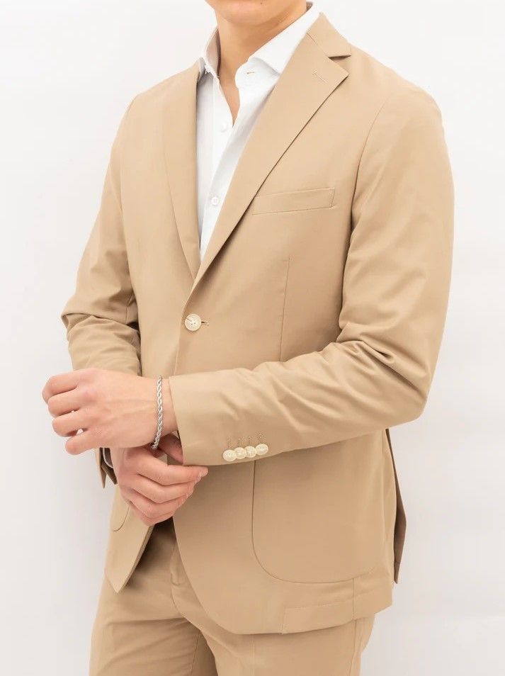 Acquista abbigliamento Giacca HAMAKI - HO GAE1596H per il tuo stile sempre attuale.