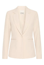 Acquista abbigliamento Giacca ICHI 20112607 per il tuo stile sempre attuale.