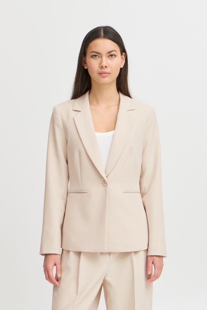 Acquista abbigliamento Giacca ICHI 20112607 per il tuo stile sempre attuale.