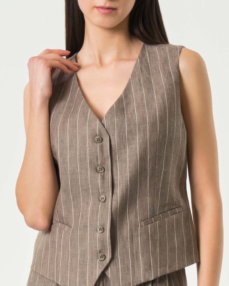 Acquista abbigliamento Gilet WU' SIDE 26003 per il tuo stile sempre attuale. Immagine principale del prodotto