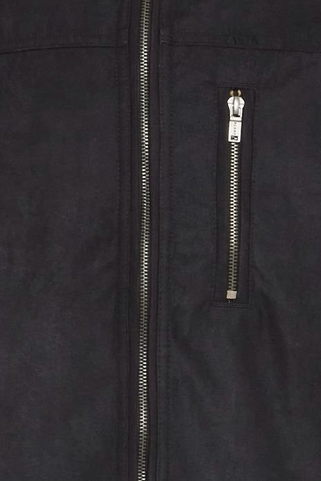 Acquista abbigliamento Giubbotto BLEND 20717901 per il tuo stile sempre attuale.
