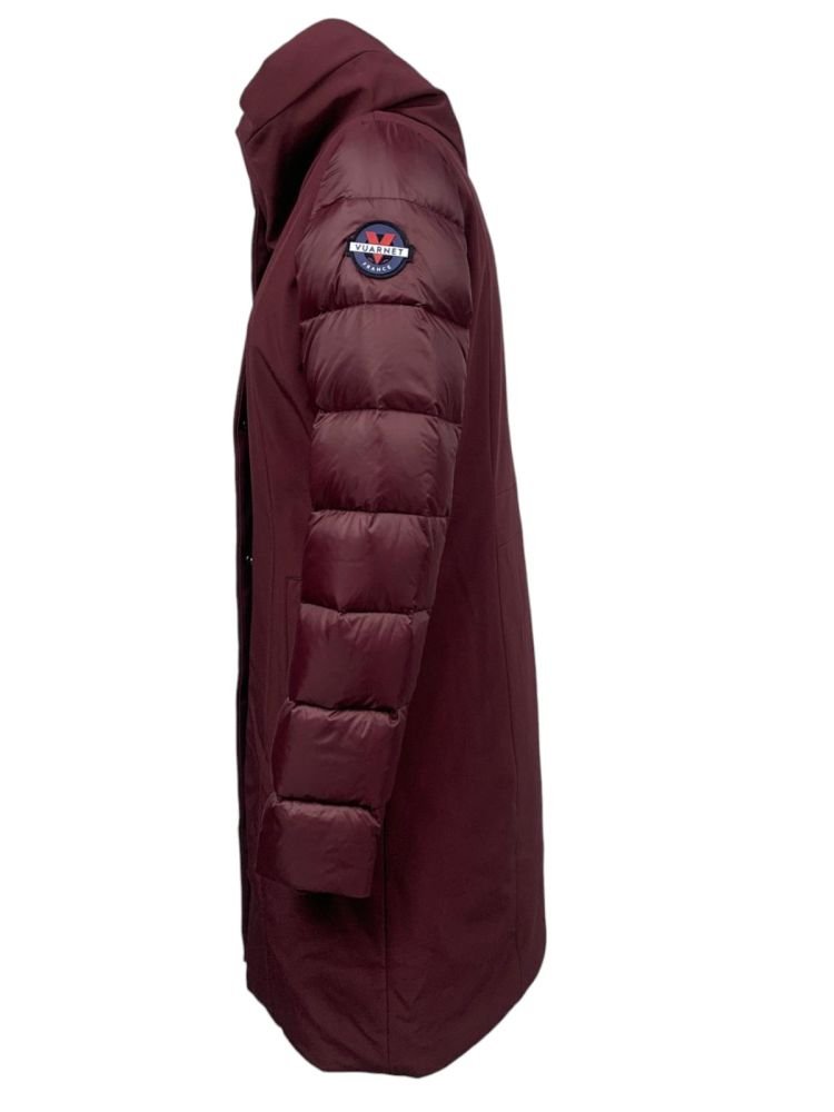 Acquista abbigliamento Giubbotto VUARNET Donna per il tuo stile sempre attuale.