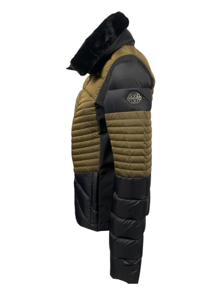 Acquista abbigliamento Giubbotto VUARNET Donna per il tuo stile sempre attuale.