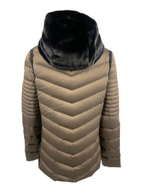 Acquista abbigliamento Giubbotto VUARNET Donna per il tuo stile sempre attuale.