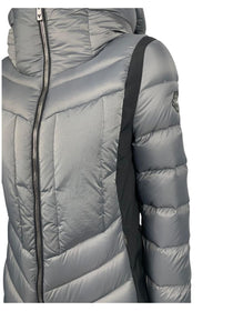 Acquista abbigliamento Giubbotto VUARNET Donna per il tuo stile sempre attuale.