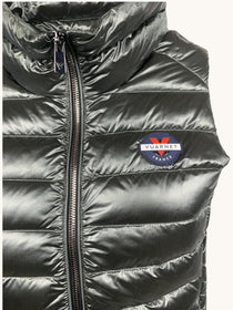 Acquista abbigliamento Giubbotto VUARNET Donna per il tuo stile sempre attuale.