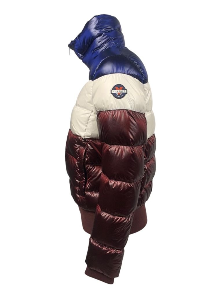 Acquista abbigliamento Giubbotto VUARNET Donna per il tuo stile sempre attuale.