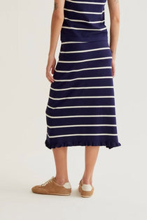 Acquista abbigliamento Gonna Compañia Fantástica 61C10410 per il tuo stile sempre attuale.