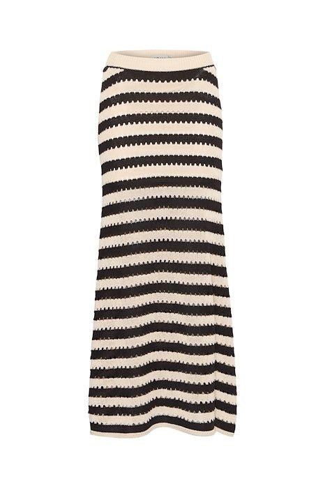 Acquista abbigliamento Gonna ICHI 20122874 per il tuo stile sempre attuale.