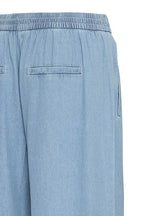 Acquista abbigliamento Jeans ICHI 20122390 per il tuo stile sempre attuale.