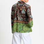 Acquista abbigliamento Kimono Donna 26218 per il tuo stile sempre attuale.