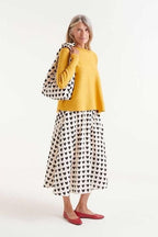 Acquista abbigliamento Maglia Compañia Fantástica Donna per il tuo stile sempre attuale.