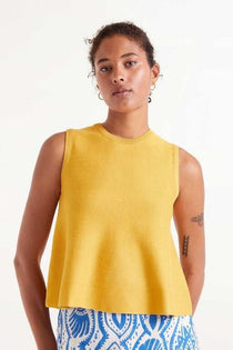 Acquista abbigliamento Maglia Compañia Fantástica Donna per il tuo stile sempre attuale.