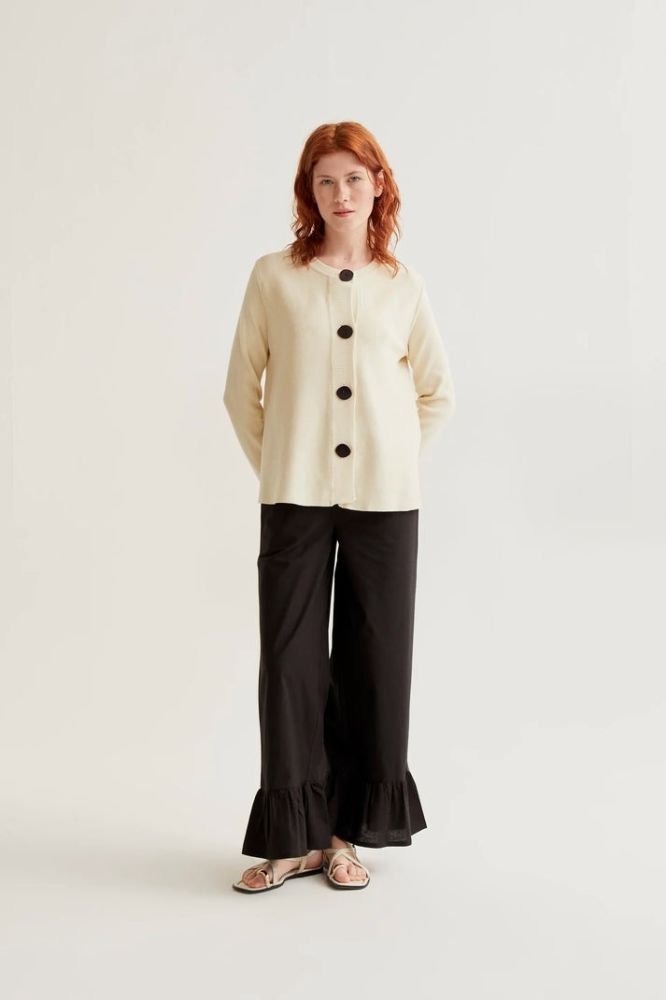 Acquista abbigliamento Maglia Compañia Fantástica Donna per il tuo stile sempre attuale.