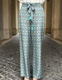 Acquista abbigliamento Pantalone Donna 26260 per il tuo stile sempre attuale.