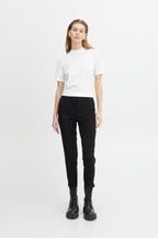 Acquista abbigliamento Pantalone ICHI 20112991 per il tuo stile sempre attuale.