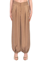 Acquista abbigliamento Pantalone TENSIONE IN 26P4865 per il tuo stile sempre attuale.