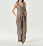Acquista abbigliamento Pantalone WU' SIDE 26002 per il tuo stile sempre attuale.