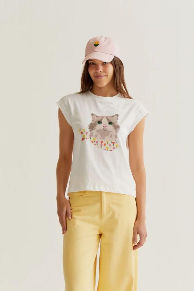 Acquista abbigliamento T-Shirt Compañia Fantástica 61C42010 per il tuo stile sempre attuale.